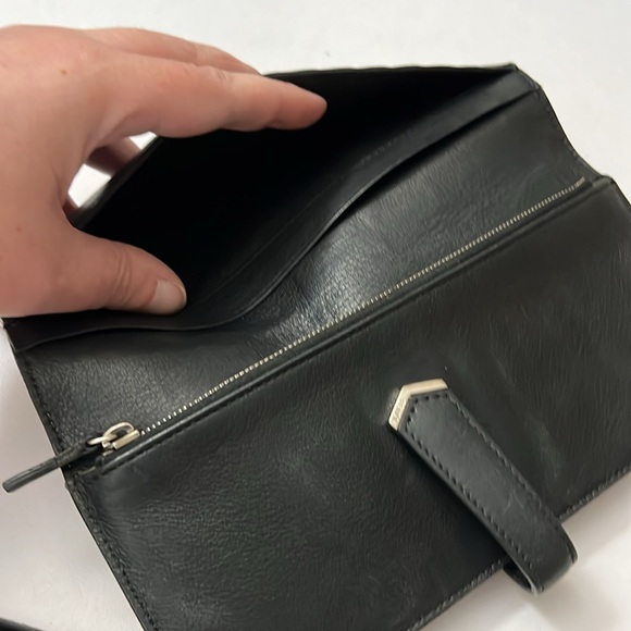 Fendi Beige/Black Leather Flap Continental Wallet - Picture 13 of 16